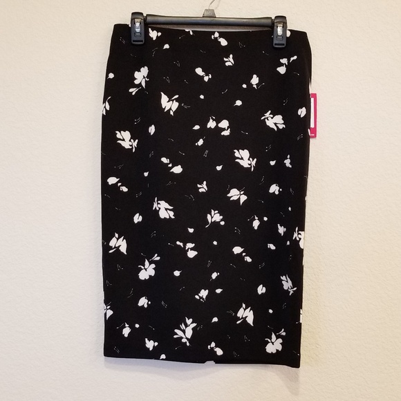 Vince camuto printed black/white midi skirt size M - Picture 2 of 5
